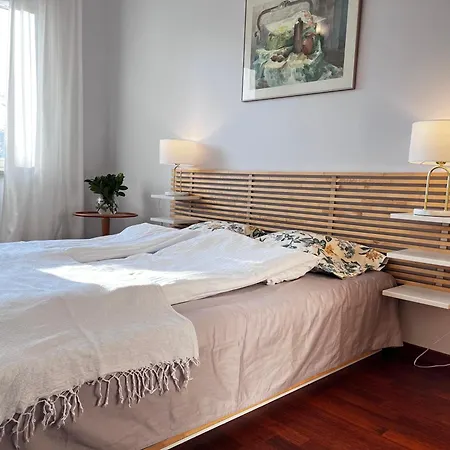 Redlove Apartment